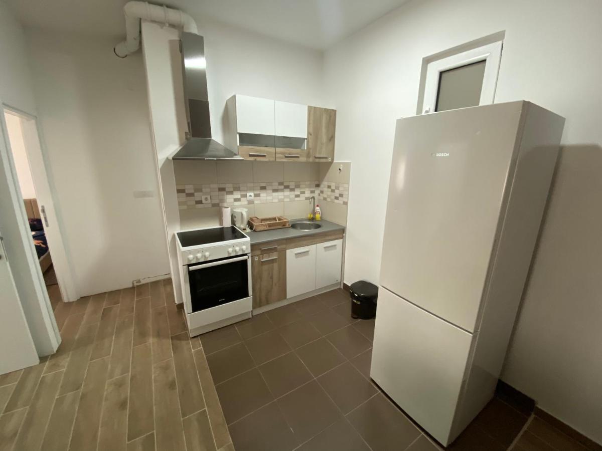 Dunja 1 Apartment Filmski Grad Ngoại thất bức ảnh